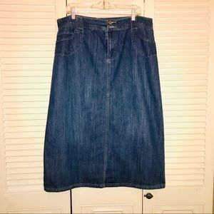 2/30 EUC Long Jean Skirt Size 16